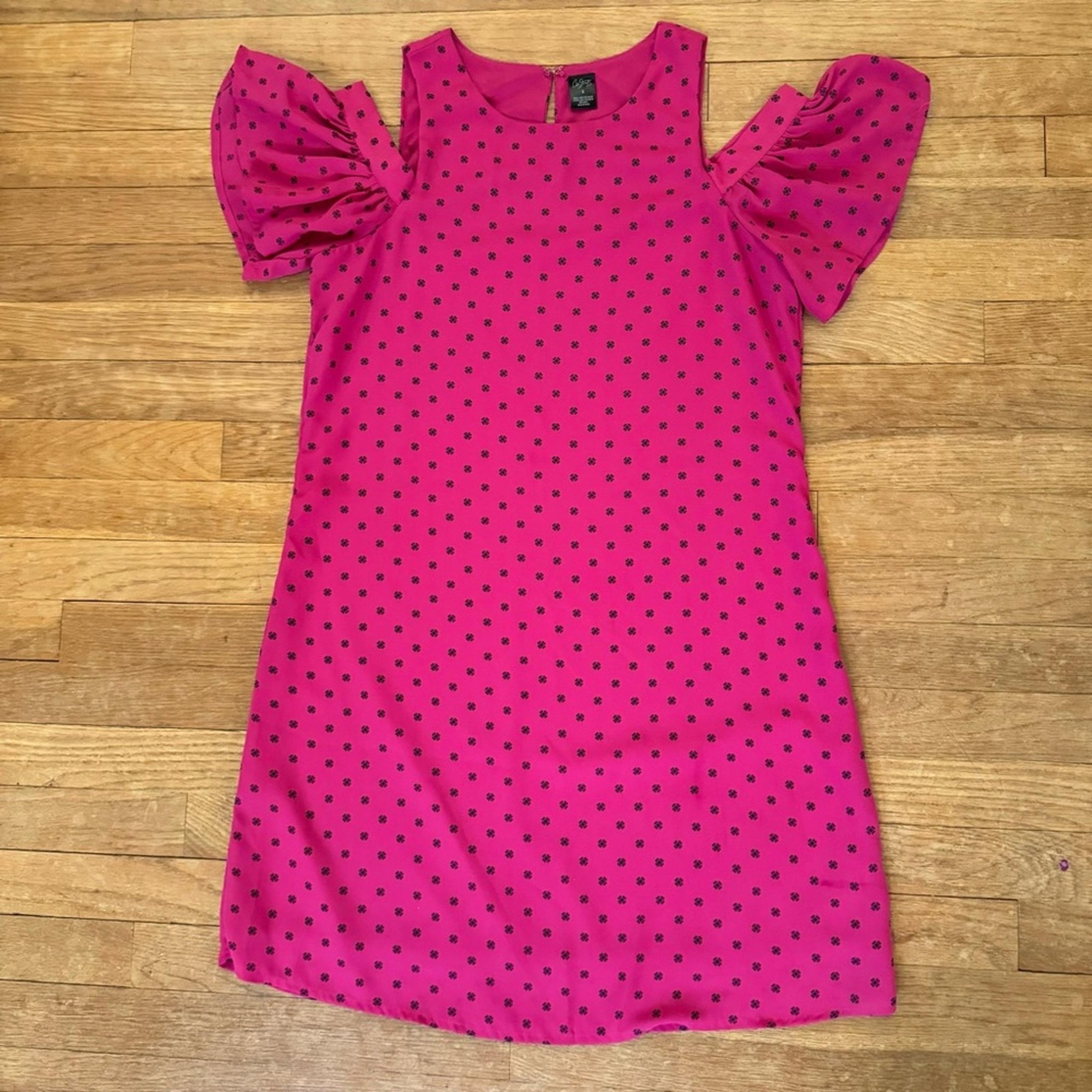 City Streets fuchsia black cold shoulder shift mini dress size 6 b29