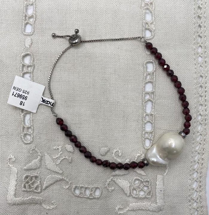 Free Shipping Sterling Silver 925 Bracelet Freshwater Pearl with Red Garnet NWT
