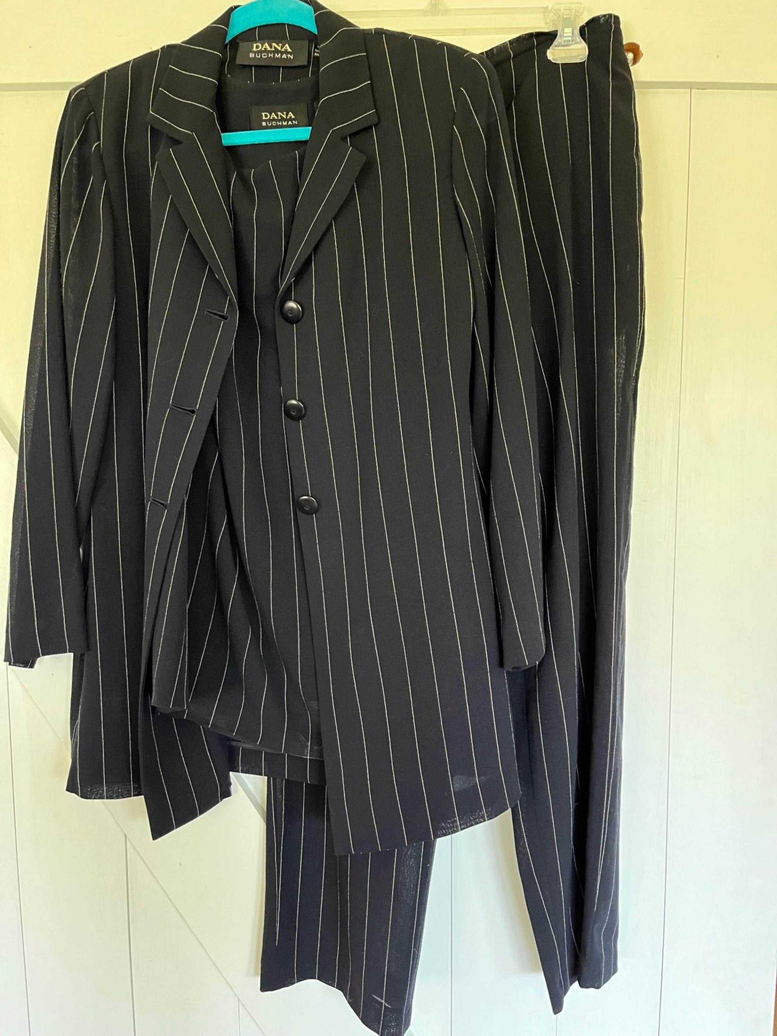 3 piece suit Size 4 suit; tank & pants size 4; Navy Blue pin stripe - Dana Buchman