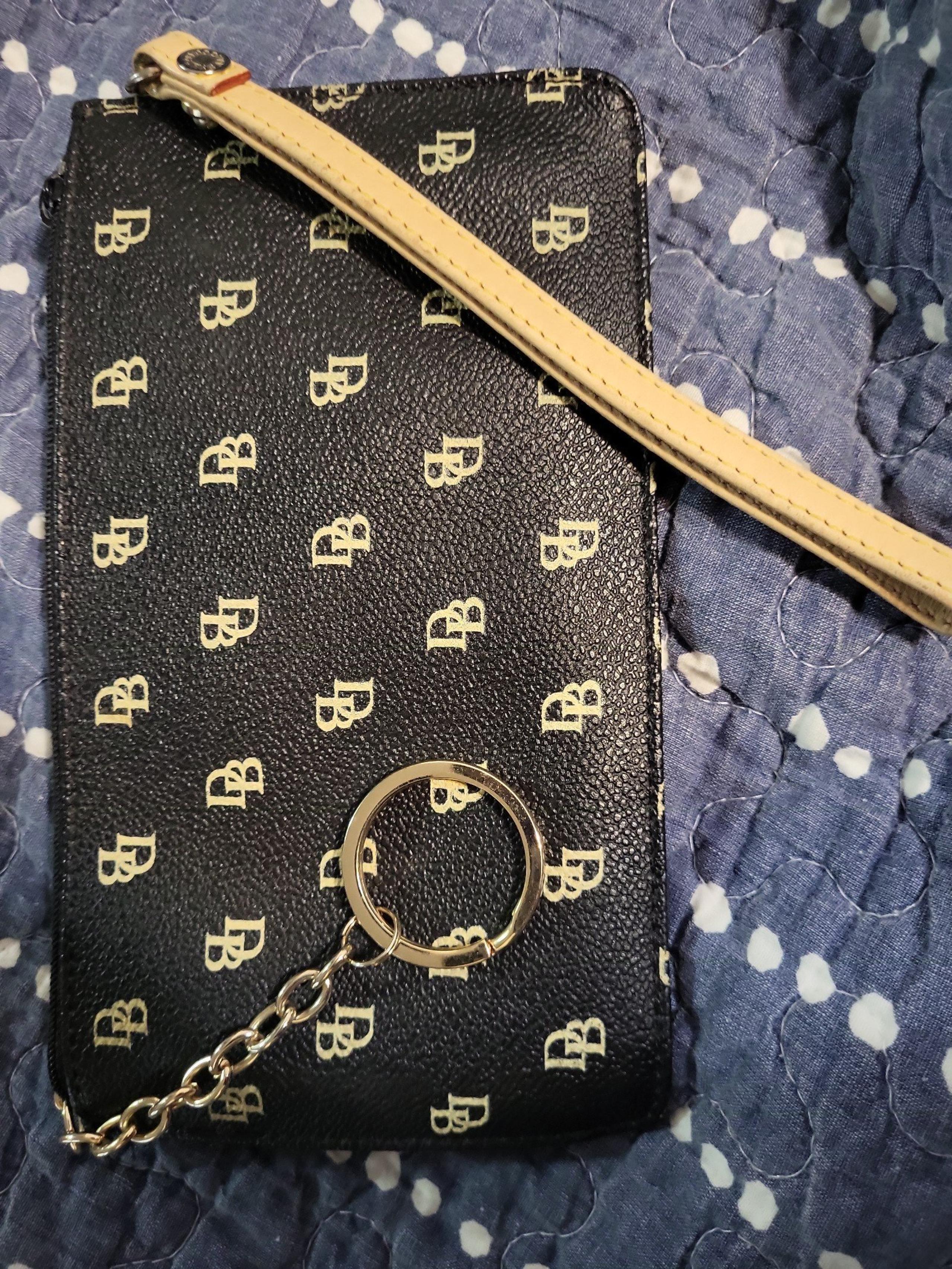 Dooney & Bourke