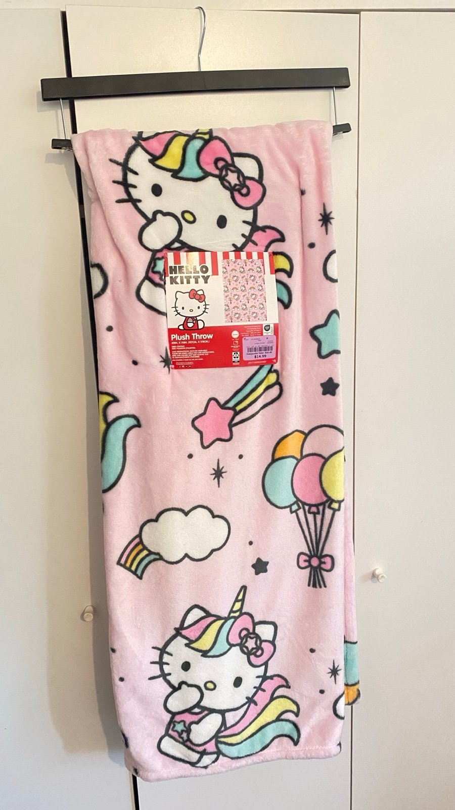 Hello Kitty blanket