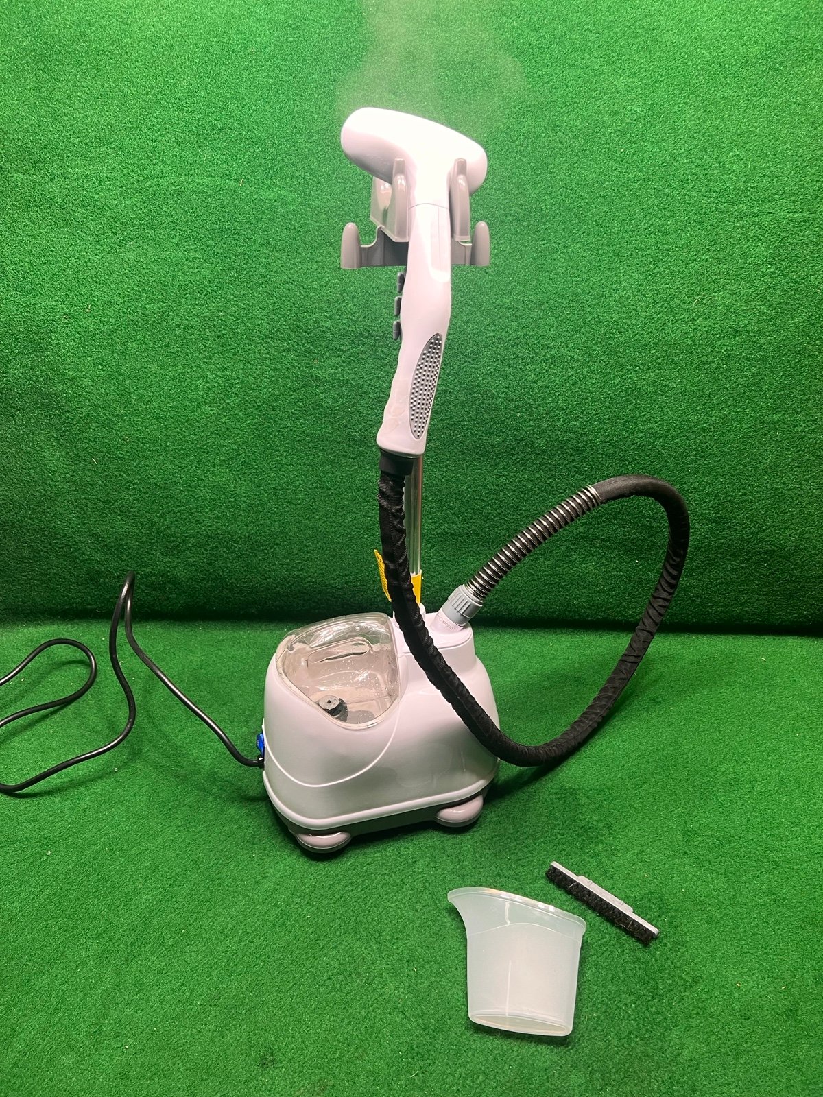 Commercial Garment Steamer Home Touch Perfect Steam Wrinkle Free Steam PS-200 NE