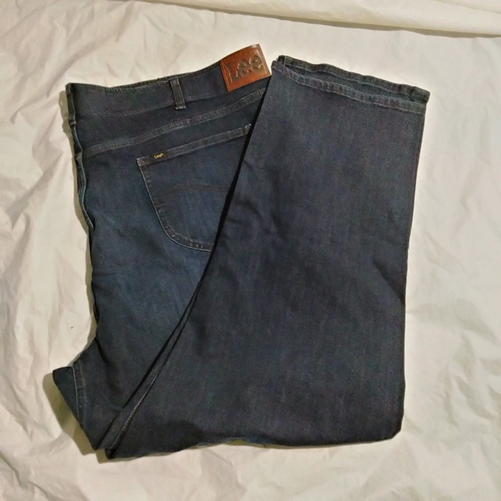 Men's Big and Tall Lee Extreme Motion MVP Relaxed Straight Jeans 54X32(52x32)