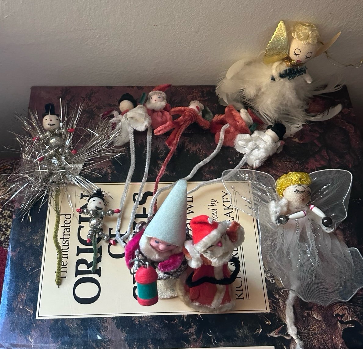 Bundle of rare Santa Claus Elfs Christmas Spun Cotton Heads Chenille Mid Century