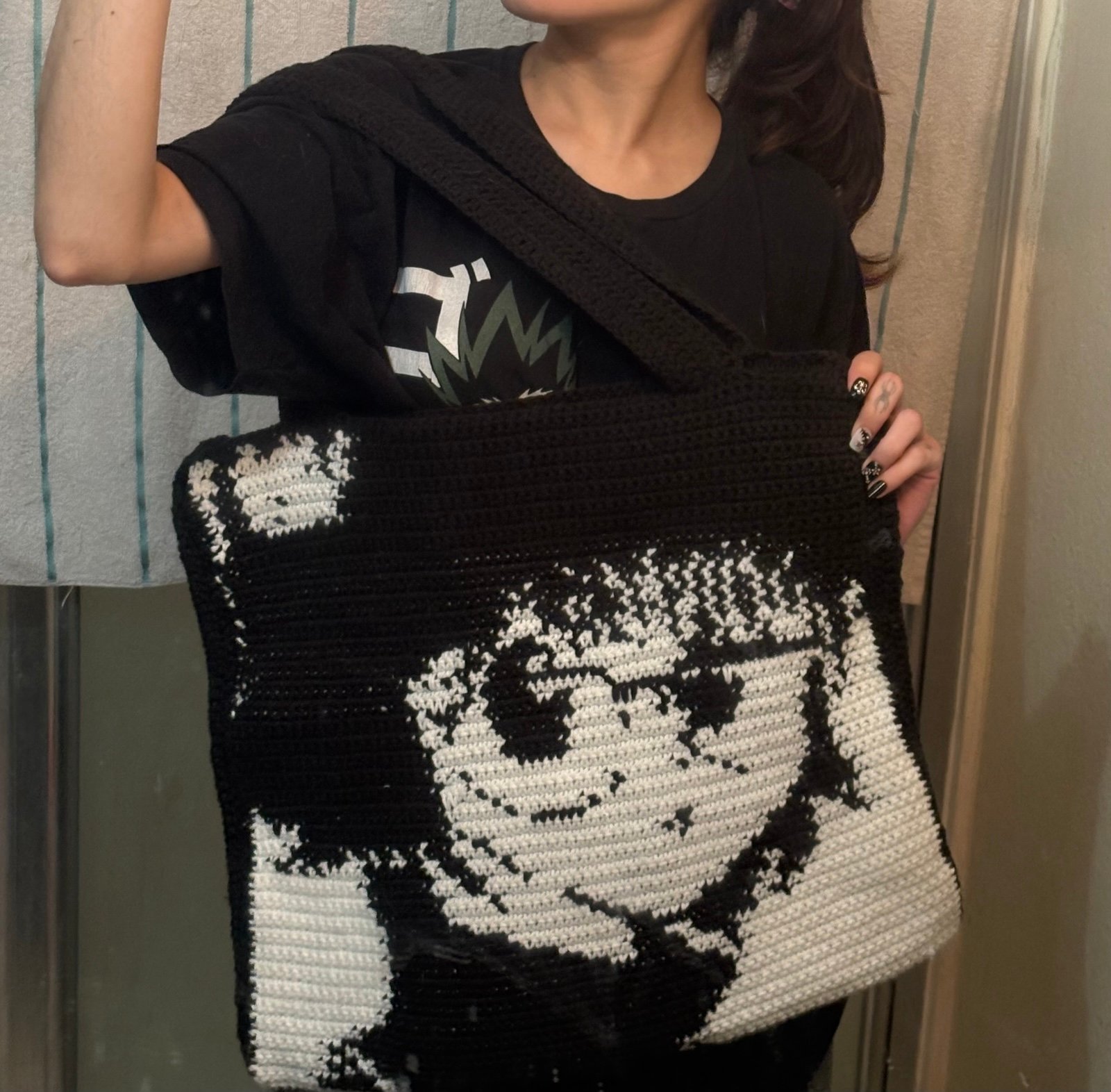 black & white shizuku murasaki crochet tote bag, two straps, can make other char