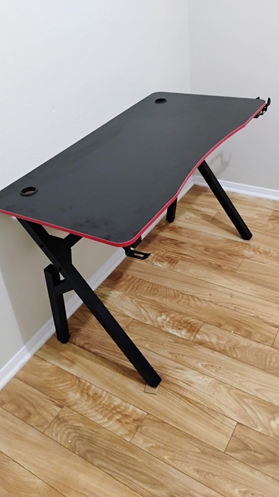 Gaming Desk Computer Desk 47 Inch Home Office Desk Extra Large Modern