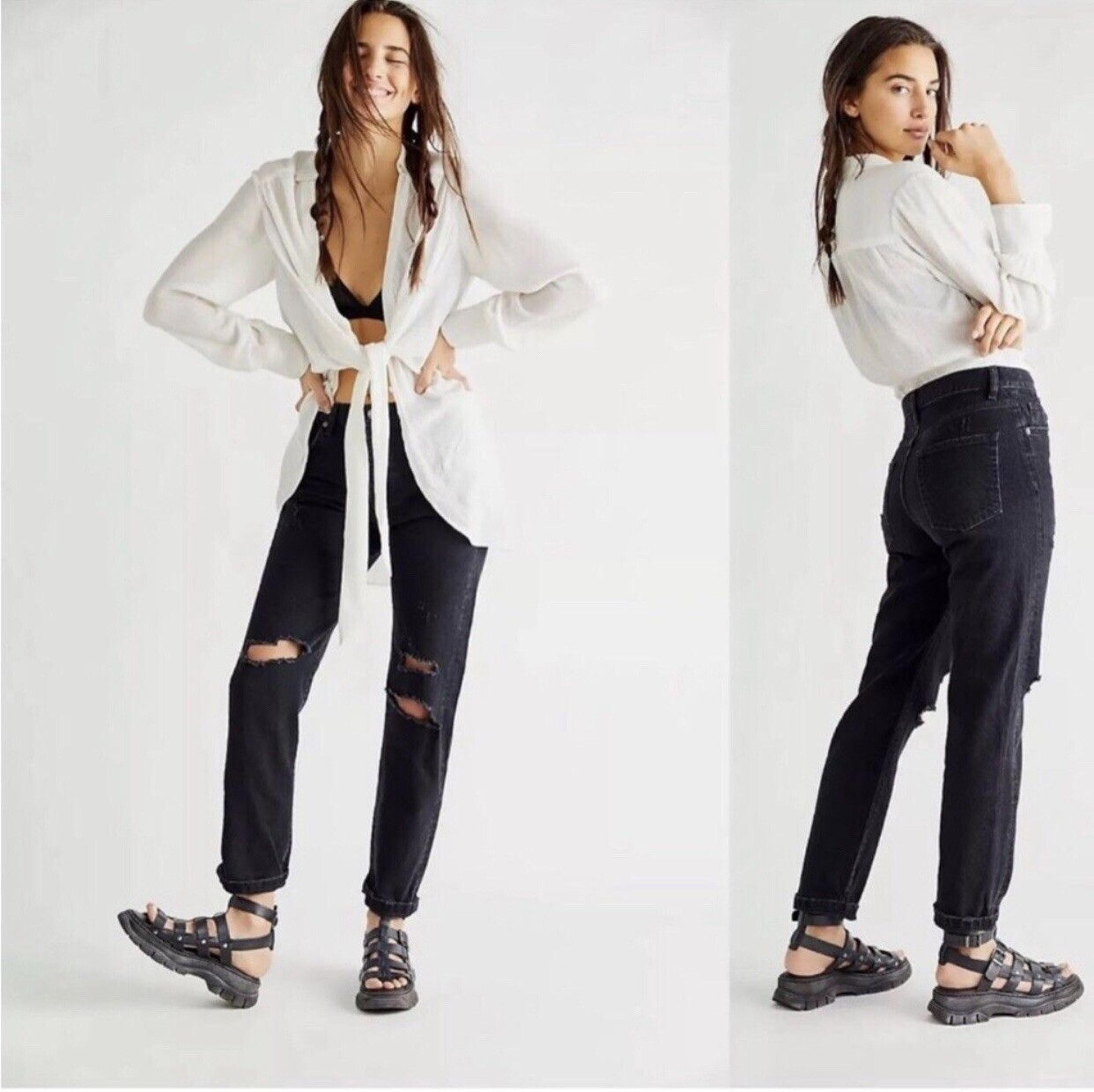 Free People We The Free 28 Bren Boyfriend Destroyed Jean Black Magic OB1311345