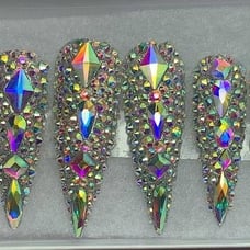 press on nails