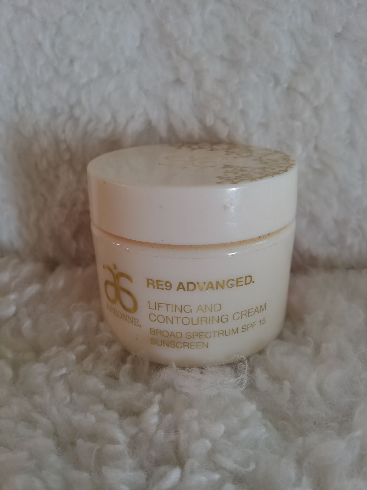 Arbonne RE9 Advanced Lifting and Contour