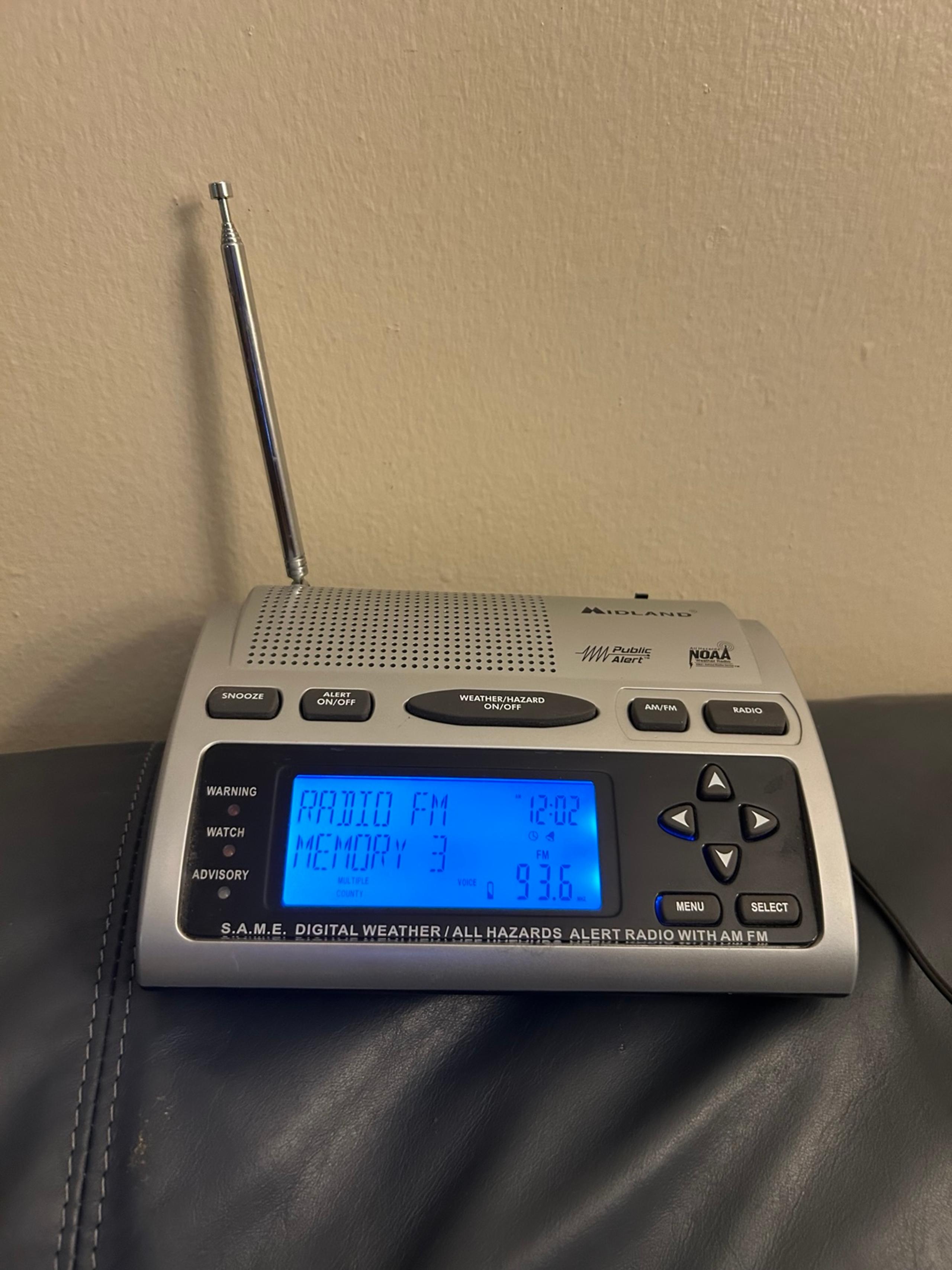 Midland WR-300 NOAA Public Alert S.A.M.E. Digital Weather Emergency Radio AM/FM