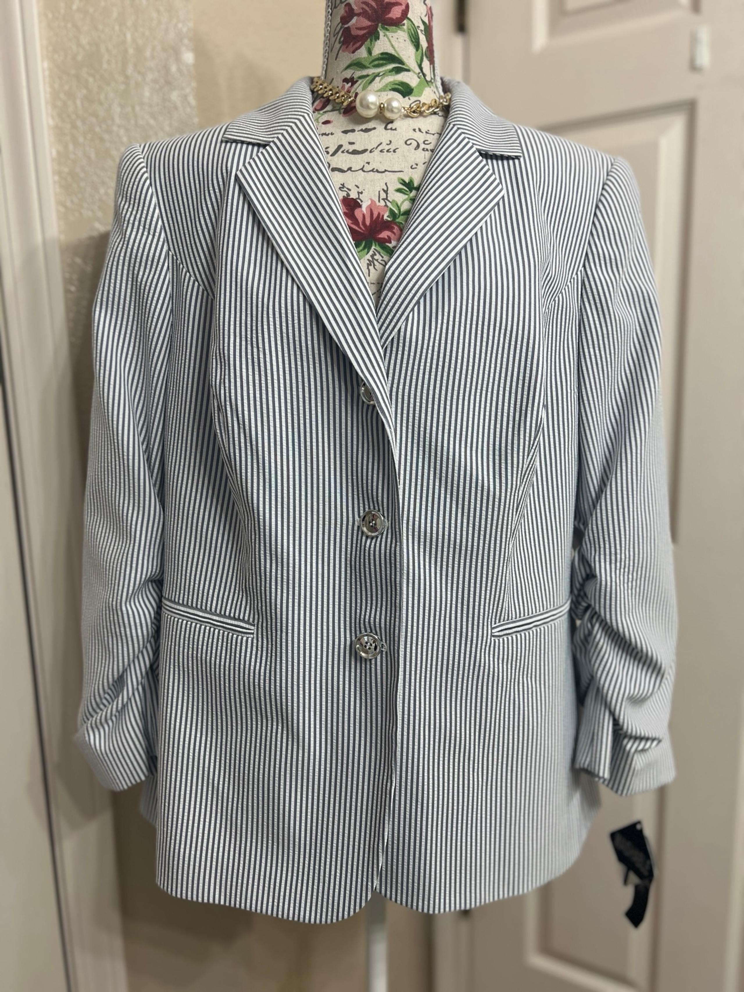 Emily Blazer For Women Size Size 16 W Color Gray