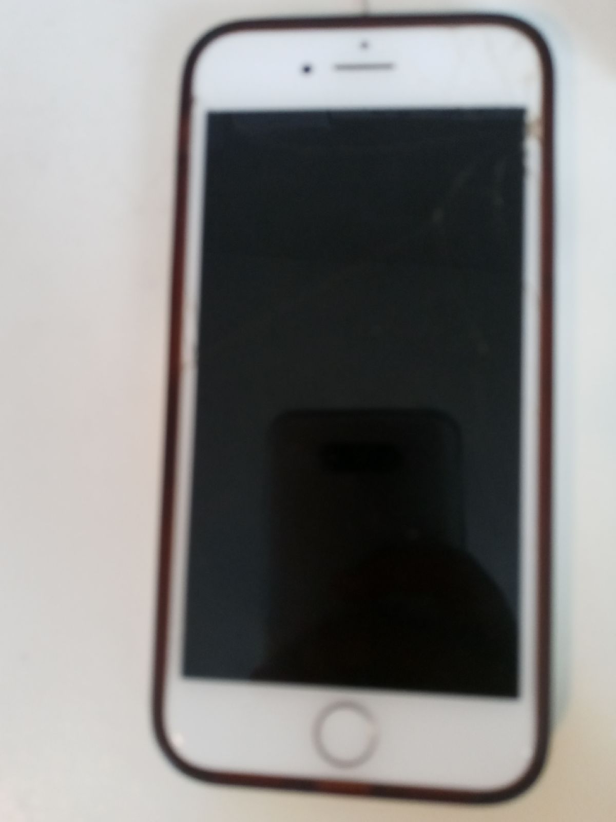 iPhone 7 cracked for parts