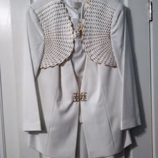 DVC EXCLUSIVE 3pc. Suit