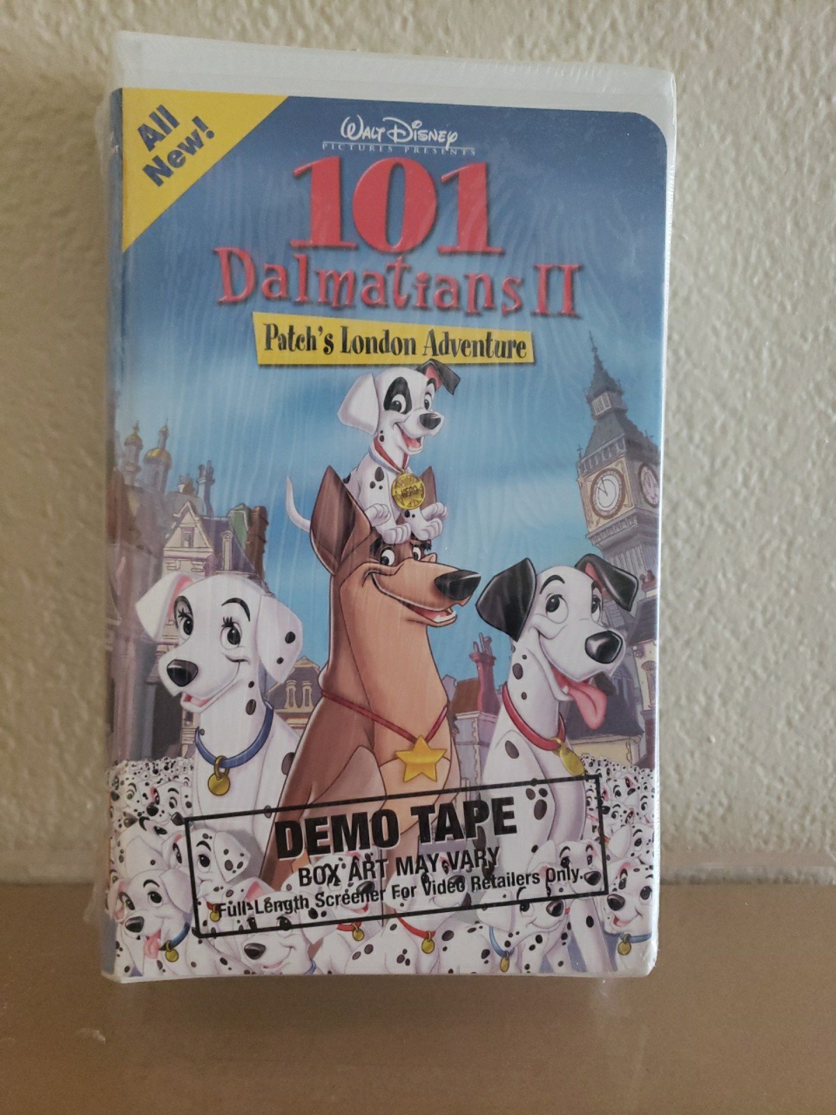 Rare vhs 101 dalmations II Patchs london adventure sealed