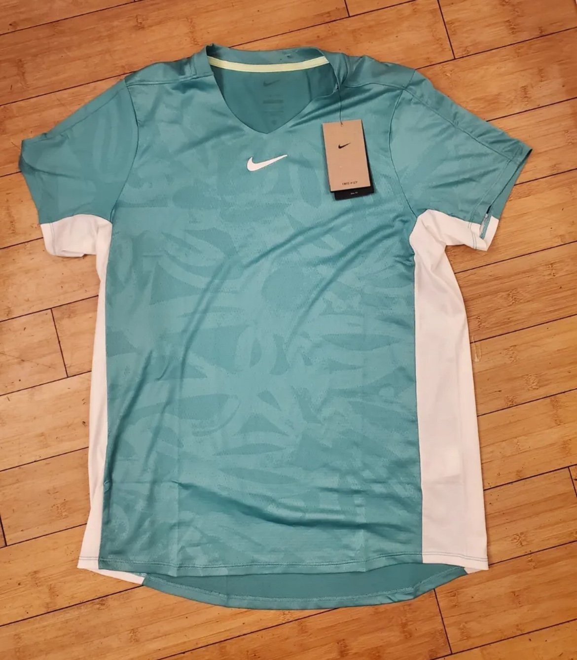 Nike Court Dri Fit Advantage Tennis Shirt