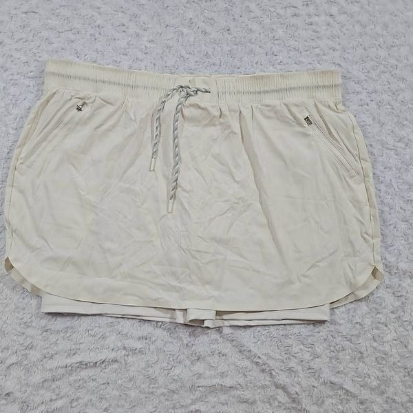 Athleta Trekkie Skort cream color Womens Size 20 #798604 New Without Tags