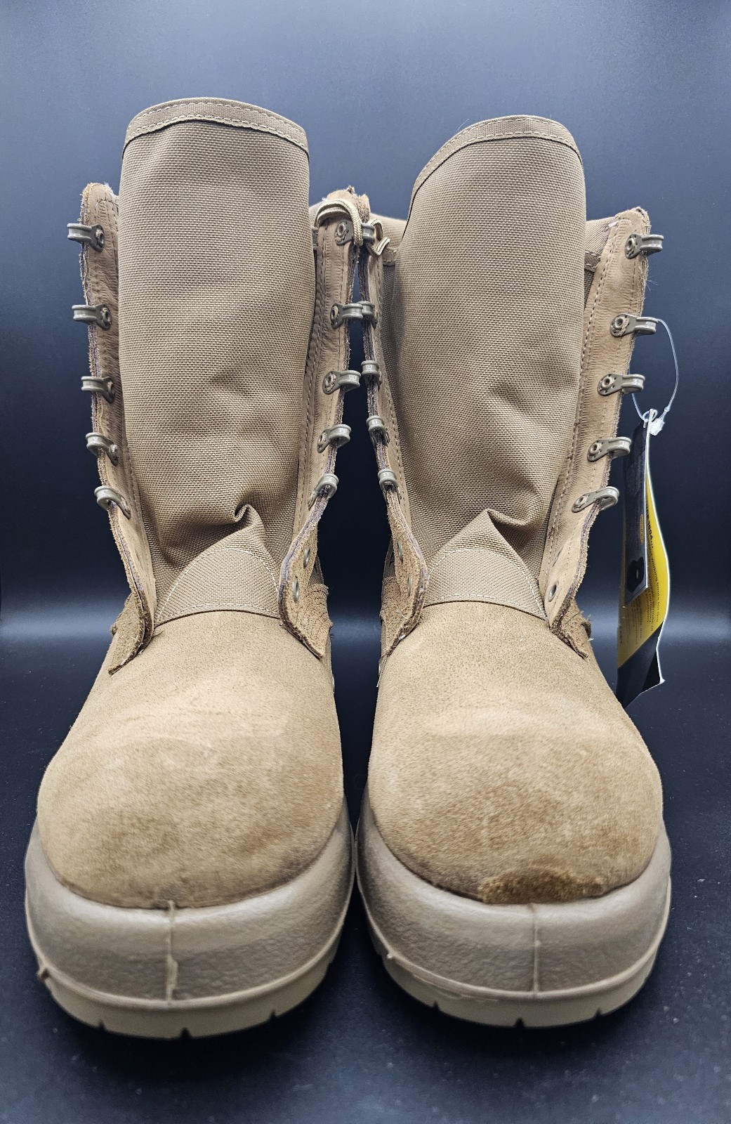 Size 9.5 R- Belleville AHWC Hot Weather Military Combat Boots Coyote 18-D-1001