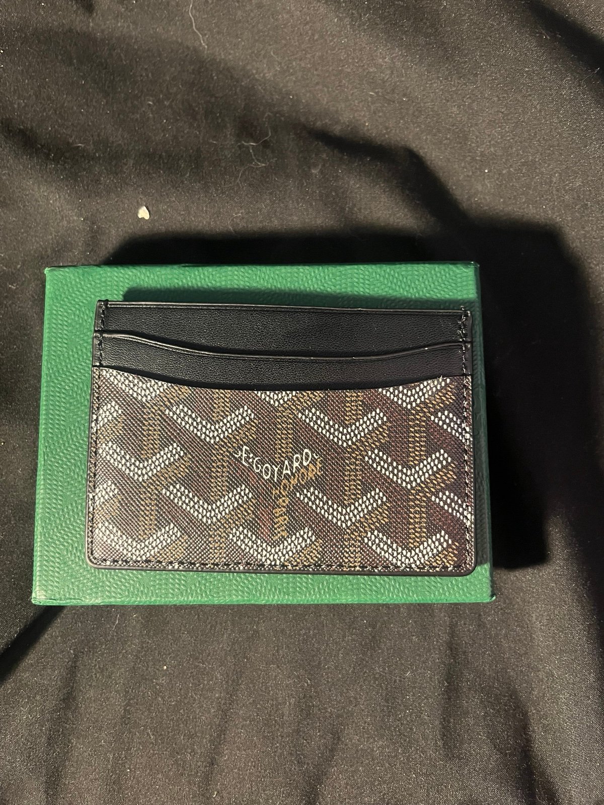 Wallet cardholder