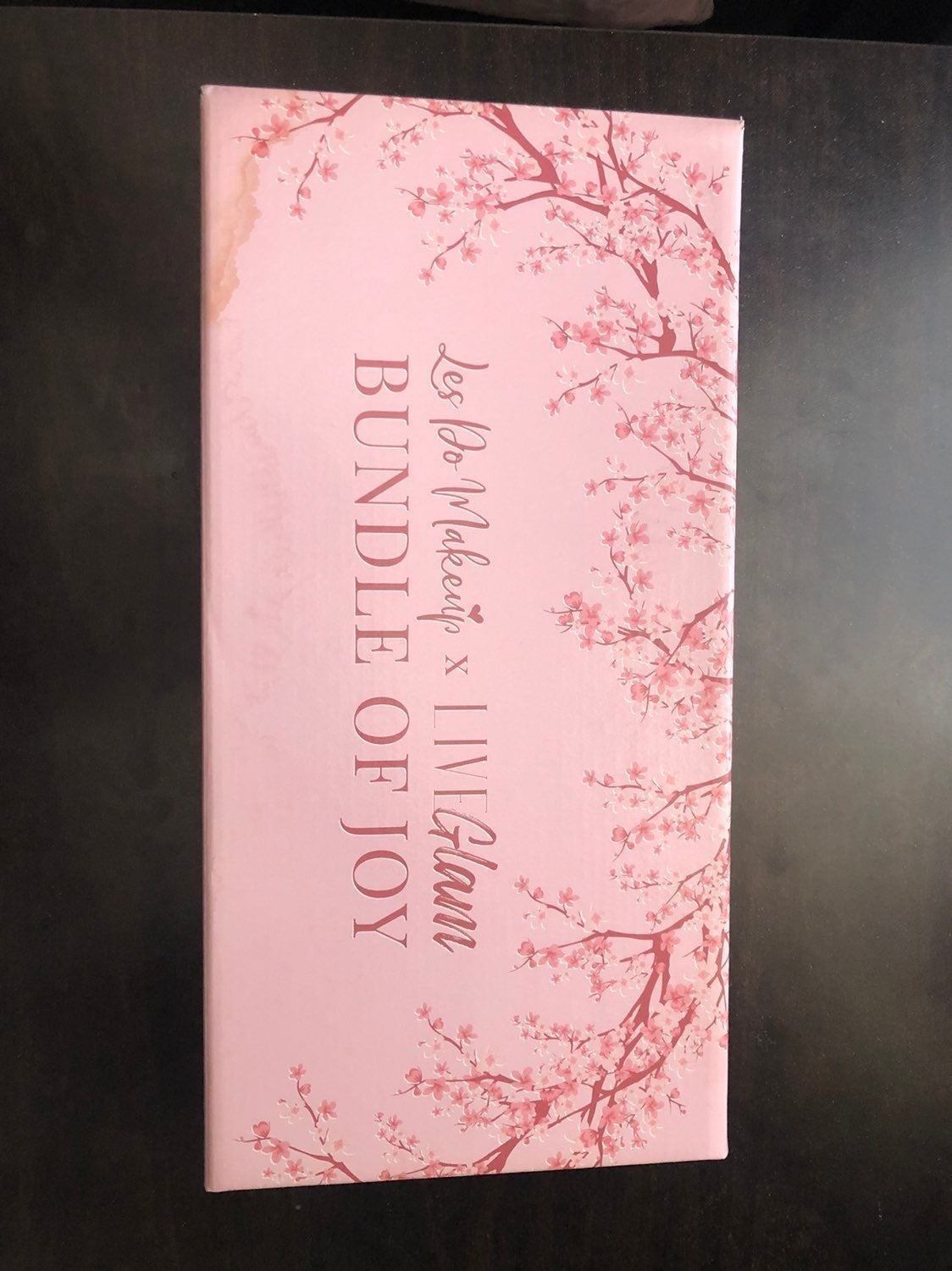 LES do makeup bundle of joy liveglam