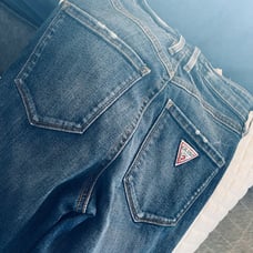GUESS jeans