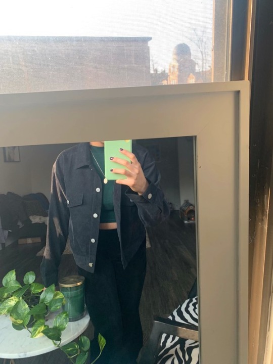 Corduroy Black Crop Longsleeve