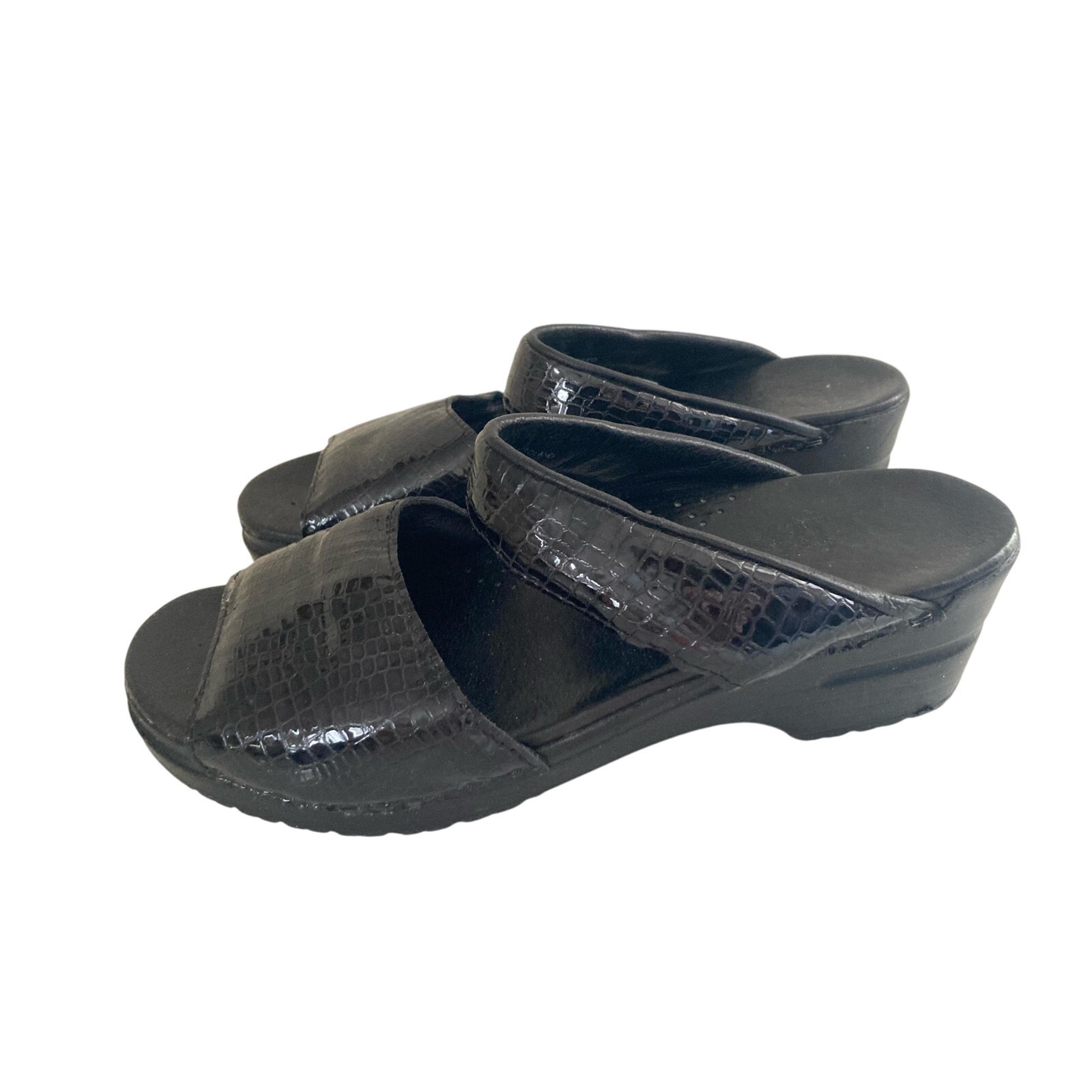 Sanita Women's Sandals Heels Shoes Patent Leather Snake Skin Size 40/9