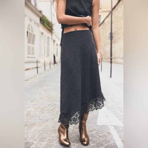 NWT Zara Woman SOFT TRIM MIDI SKIRT Grey Size M Medium
