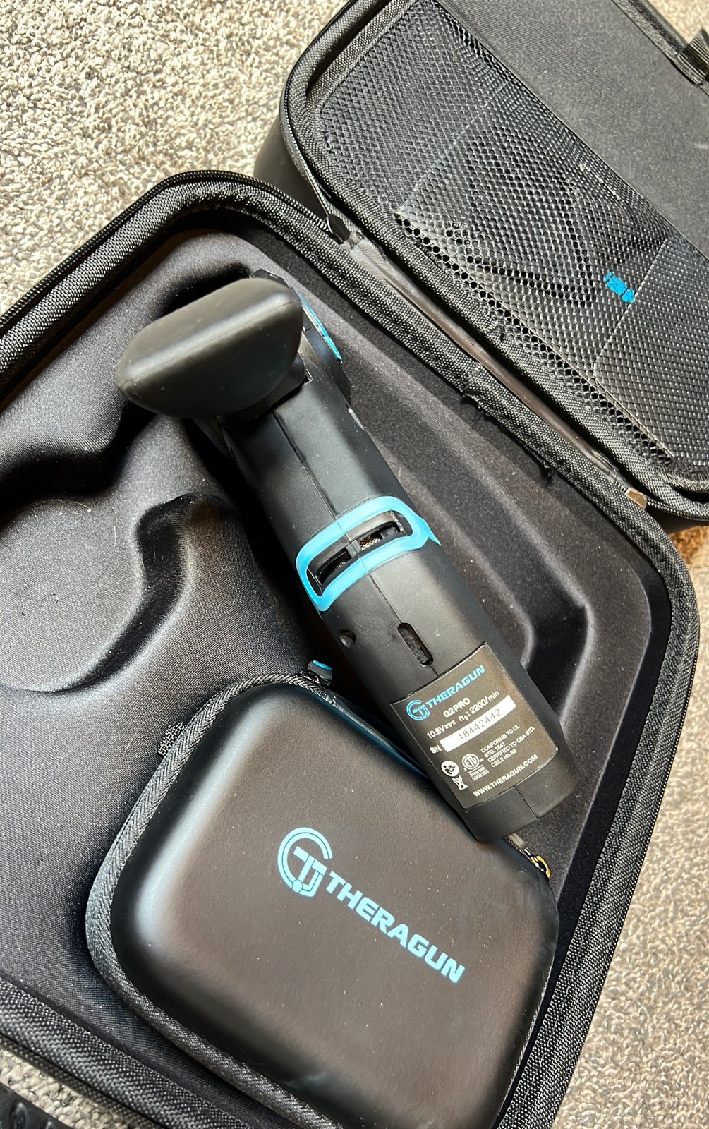 LIKE NEW Theragun online G2 PRO without batteries