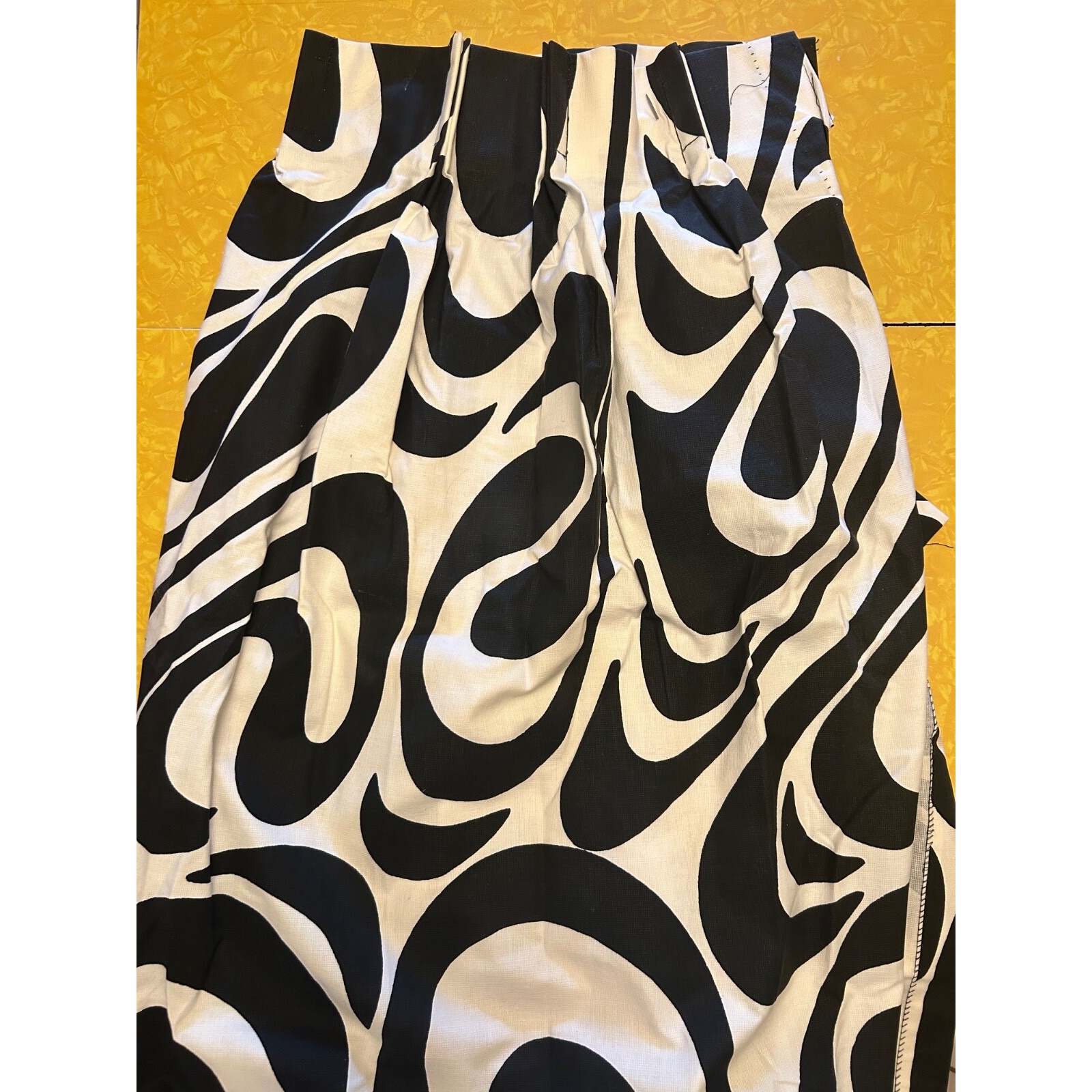 VTG 1970s Sears Perma Prest Set of 2 Drapery Panels Black White Abstract Swirls