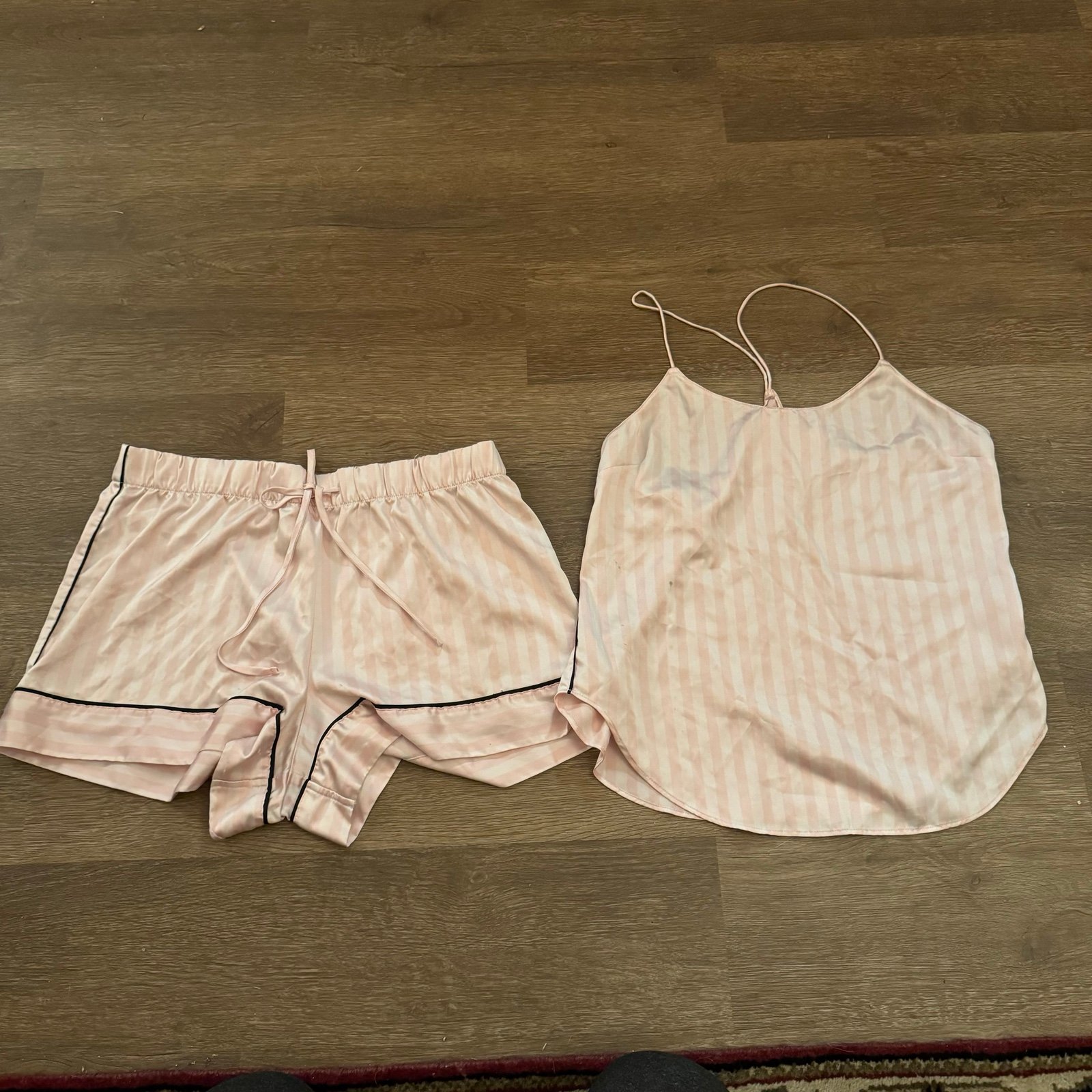 Victorias Secret Silk Like Striped Pink Pajamas Set XS Top M Bottom They do hav