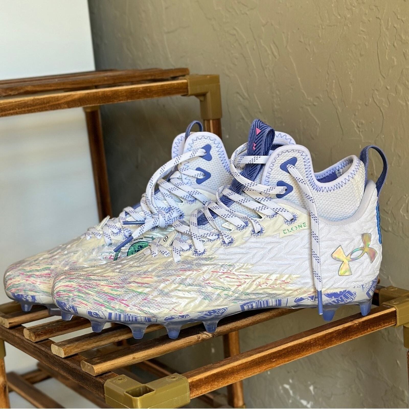 UNDER ARMOUR SPOTLIGHT CLONE MC LE WOMENS FOOTBALL CLEATS size 9.5