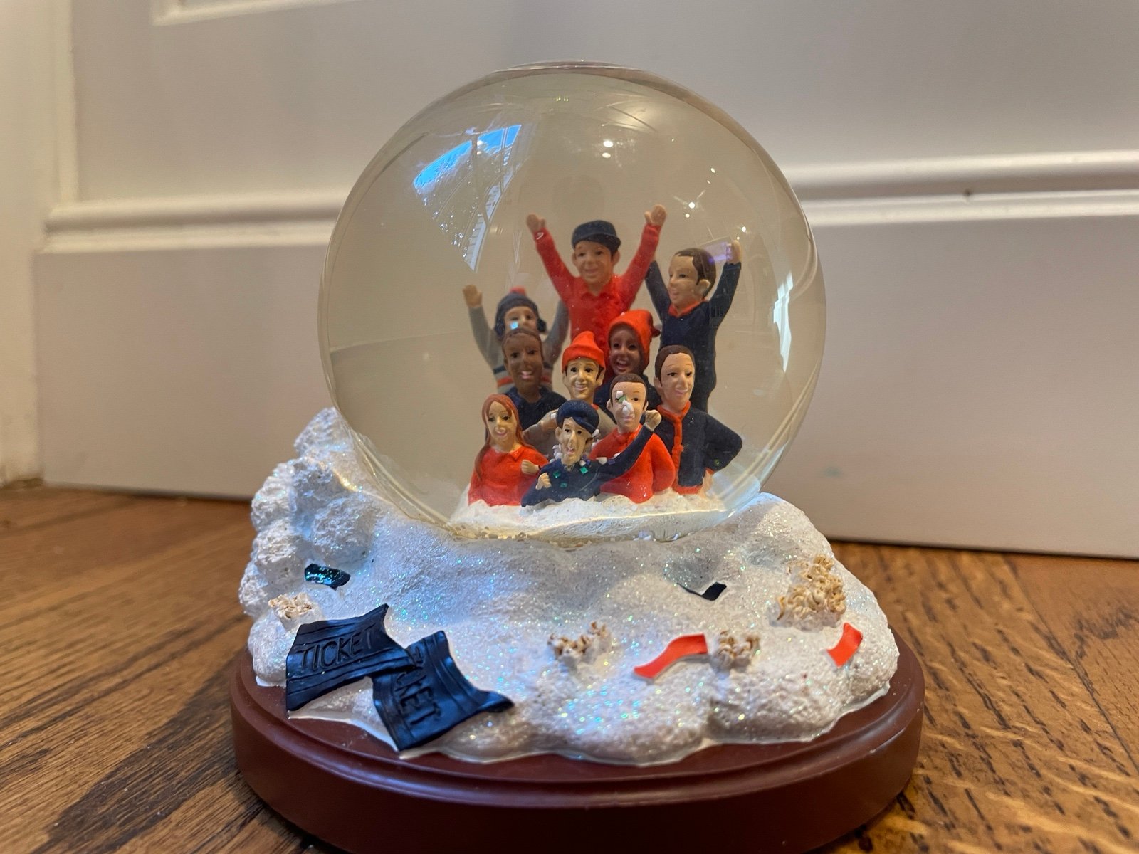 Auburn Universe Stadium Snowman Limited Edition 4.5 Snow Globe- RARE. Conditi