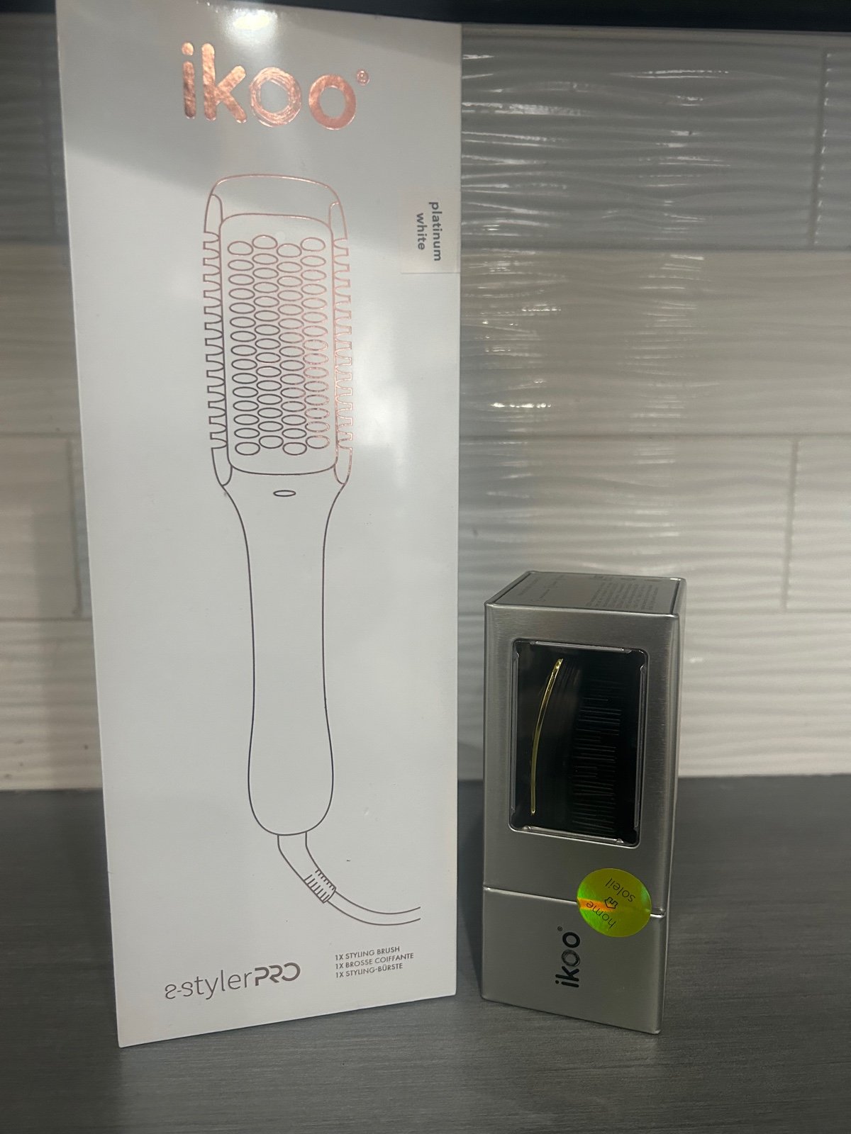 Ikoo Straightning Brush Hot tool