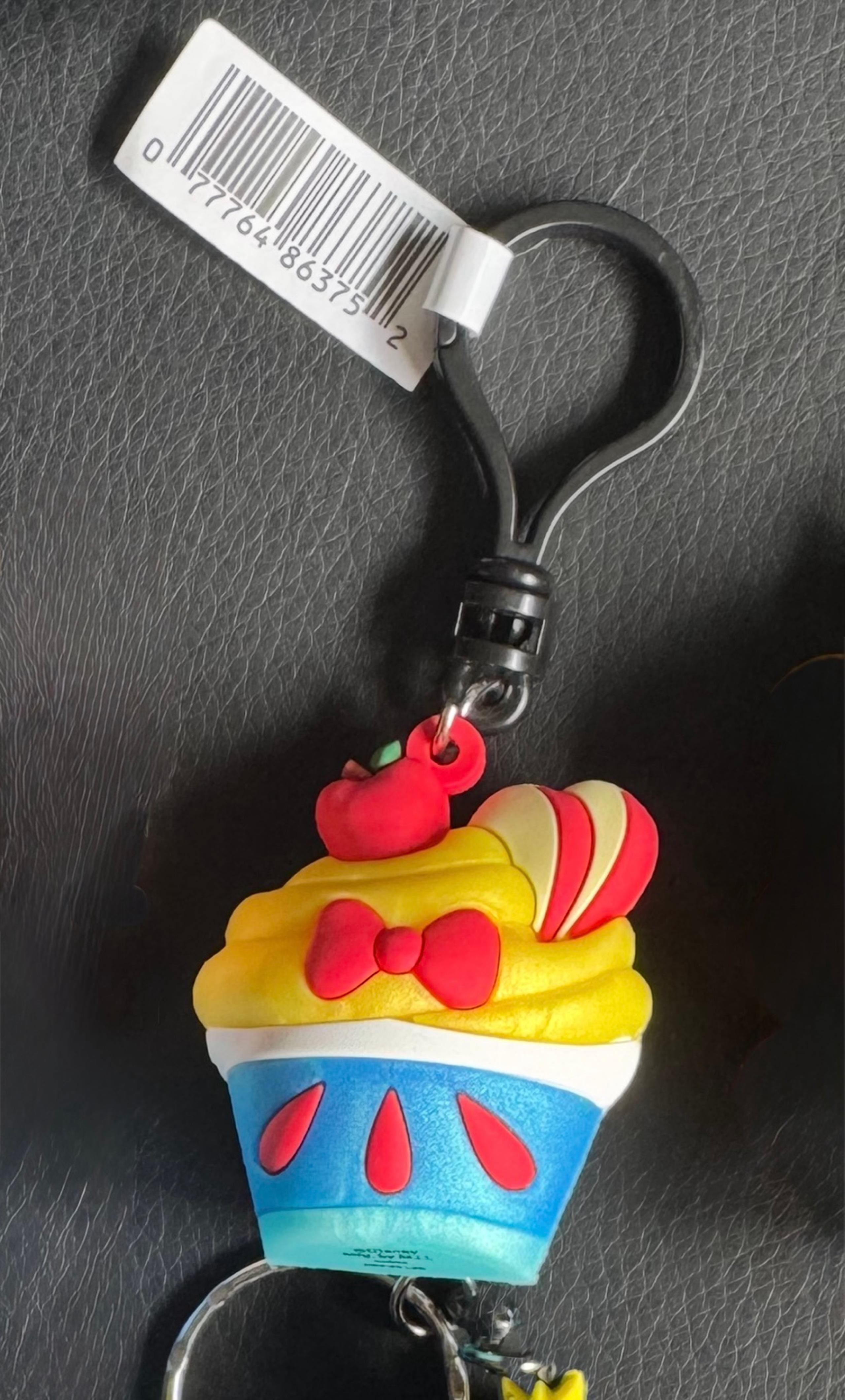 Snow White cupcake bag clip