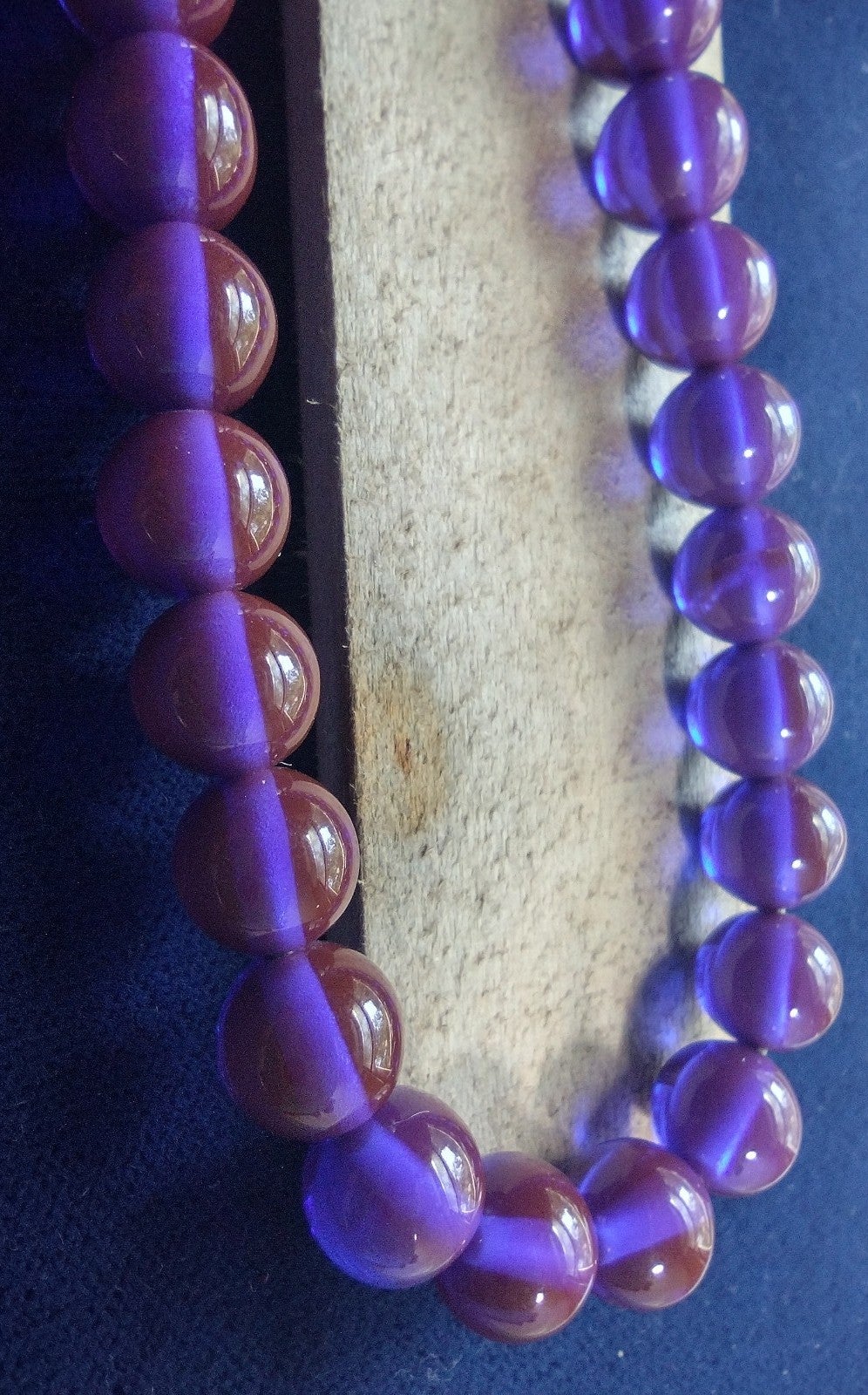 Amber necklace w 187 Purple Mist