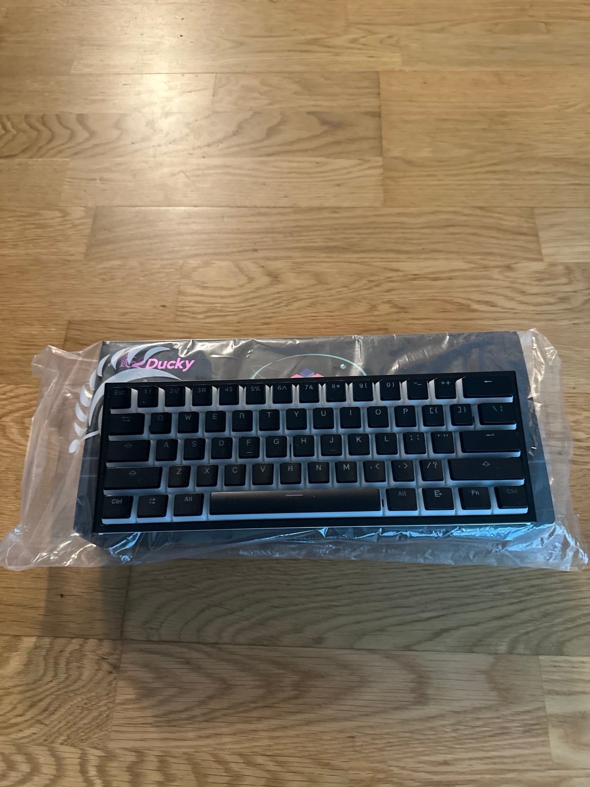 ducky one 2 mini