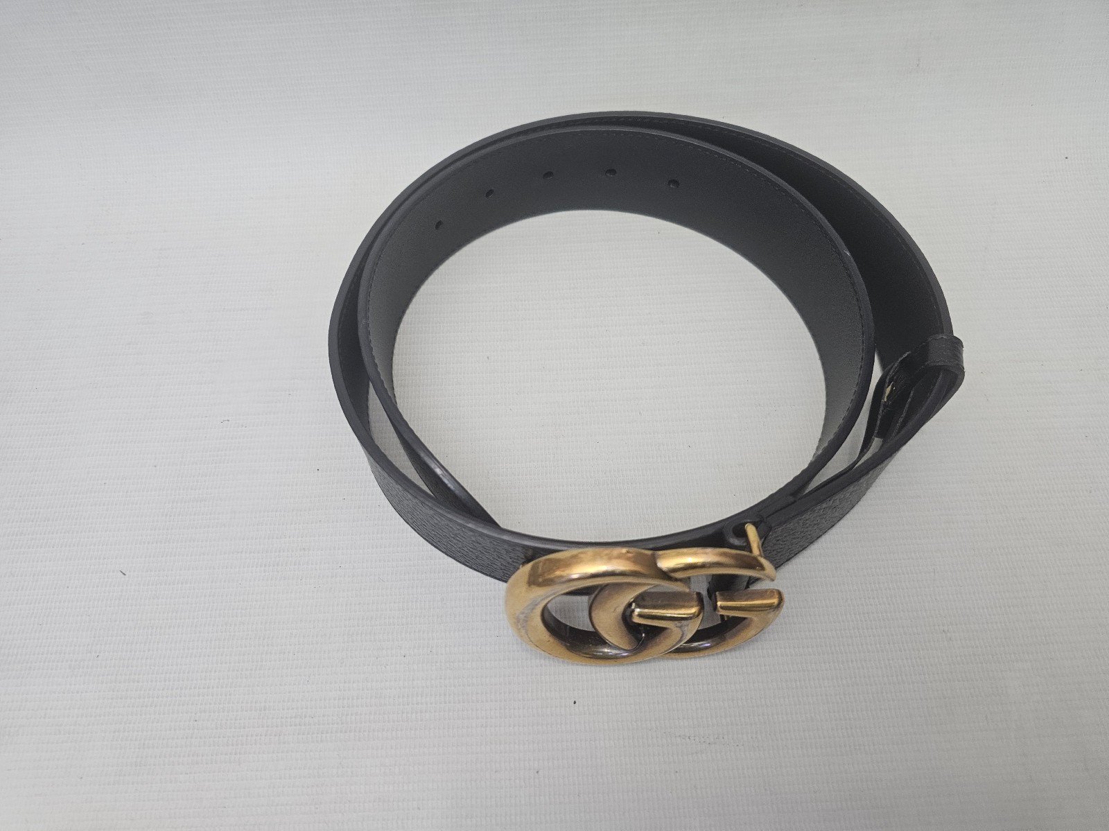 AUTHENTIC Gucci GG Marmont 2015 Re-Edition Wide Black