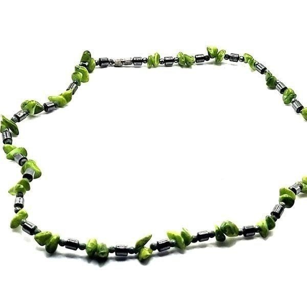 BohemianHematite, Green Coral Chip Bohemain Single Stranded Beaded Necklace 19in