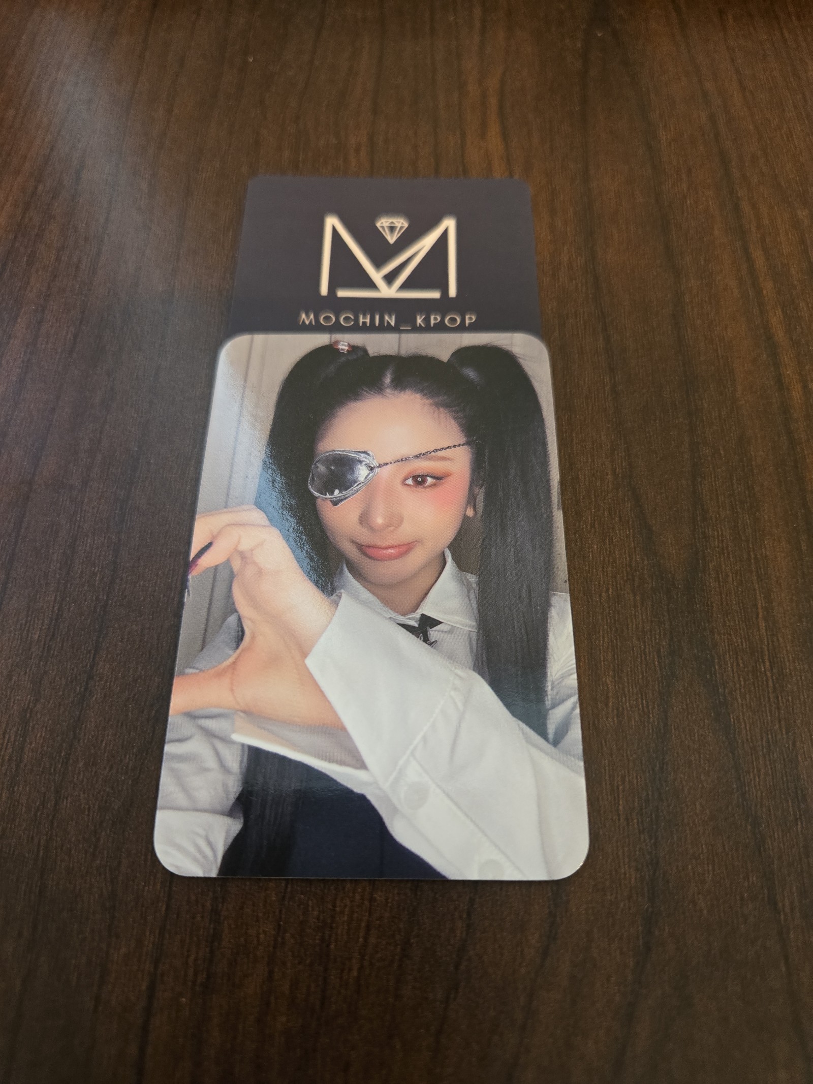 Bad Villain Chloe Zoom Boardcast V4 photocard