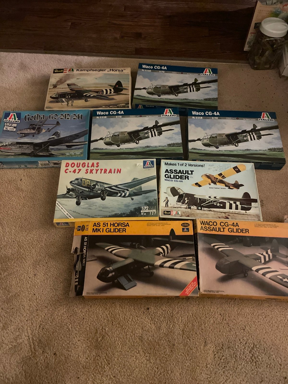 9 Italaeri Airplane Models