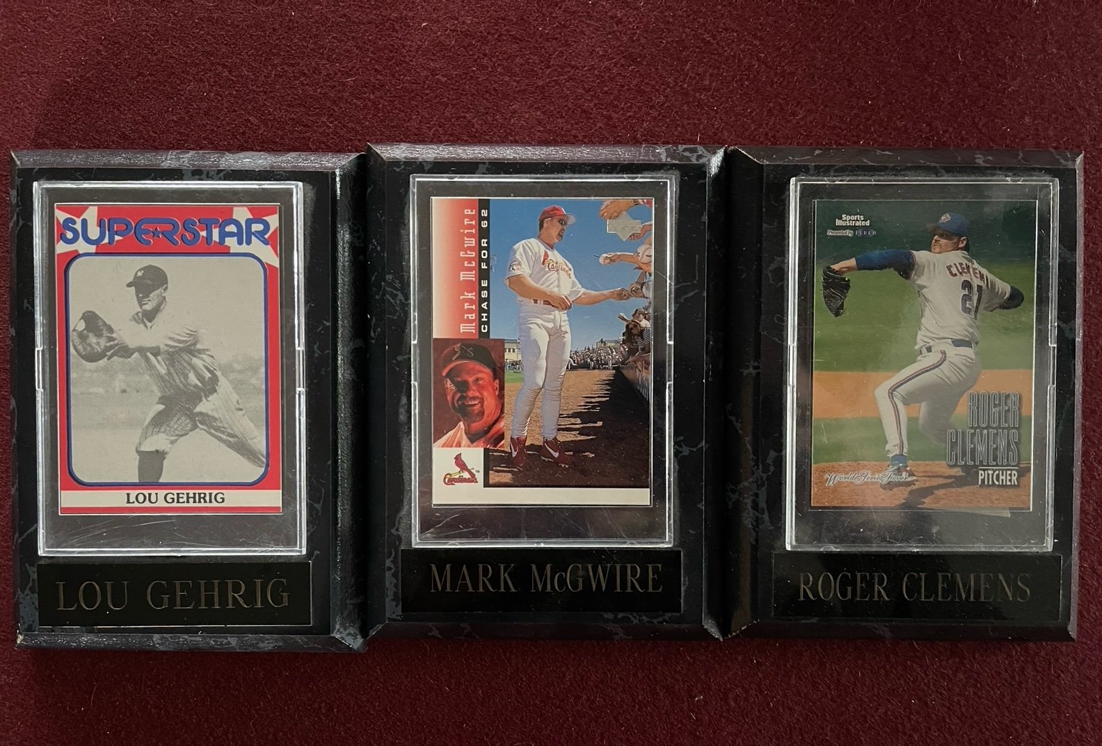 MLB greats cars on plaques