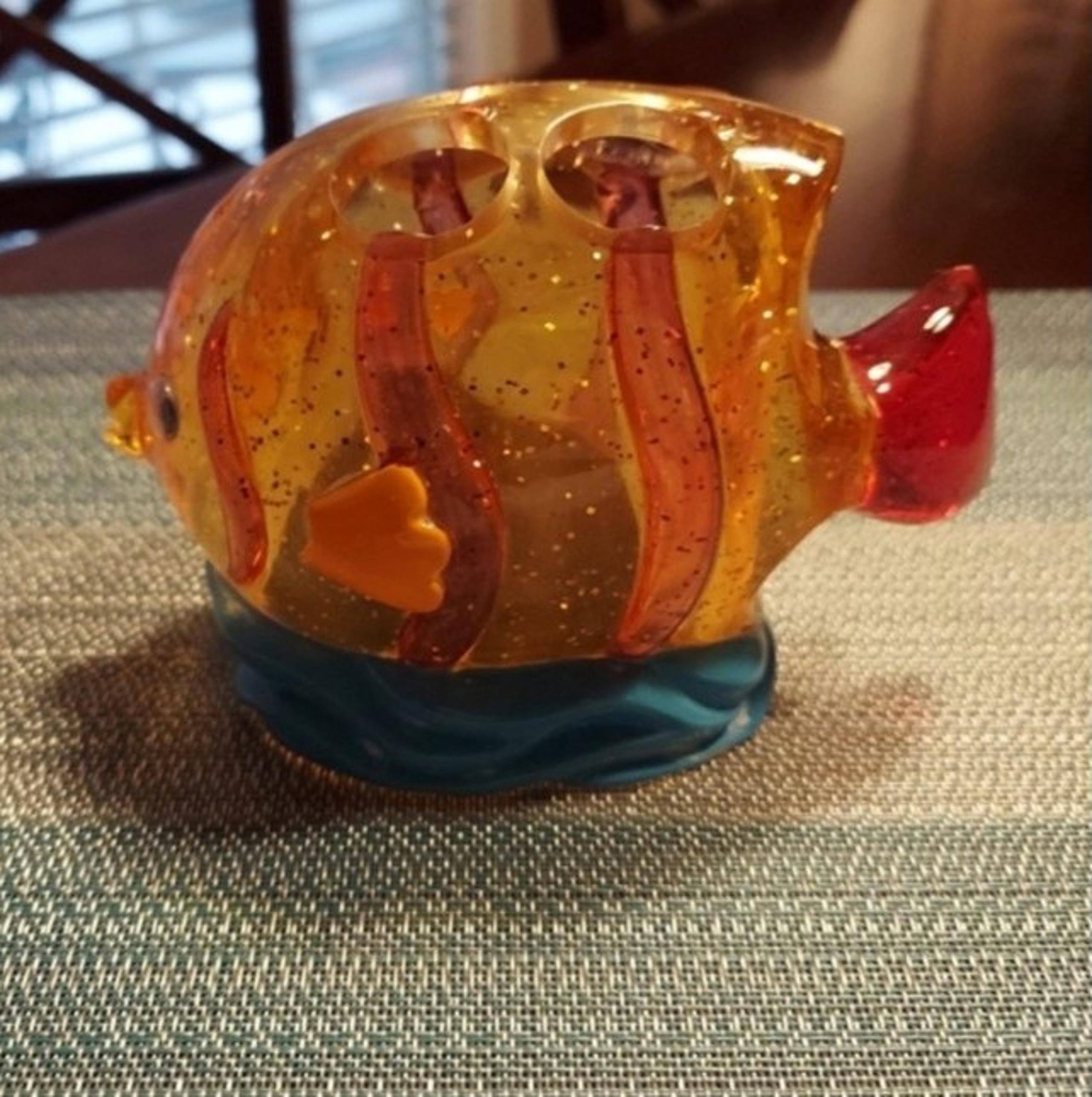 Speckled Lucite Acrylic Tropical Fish Toothbrush Holder Y2K RARE!