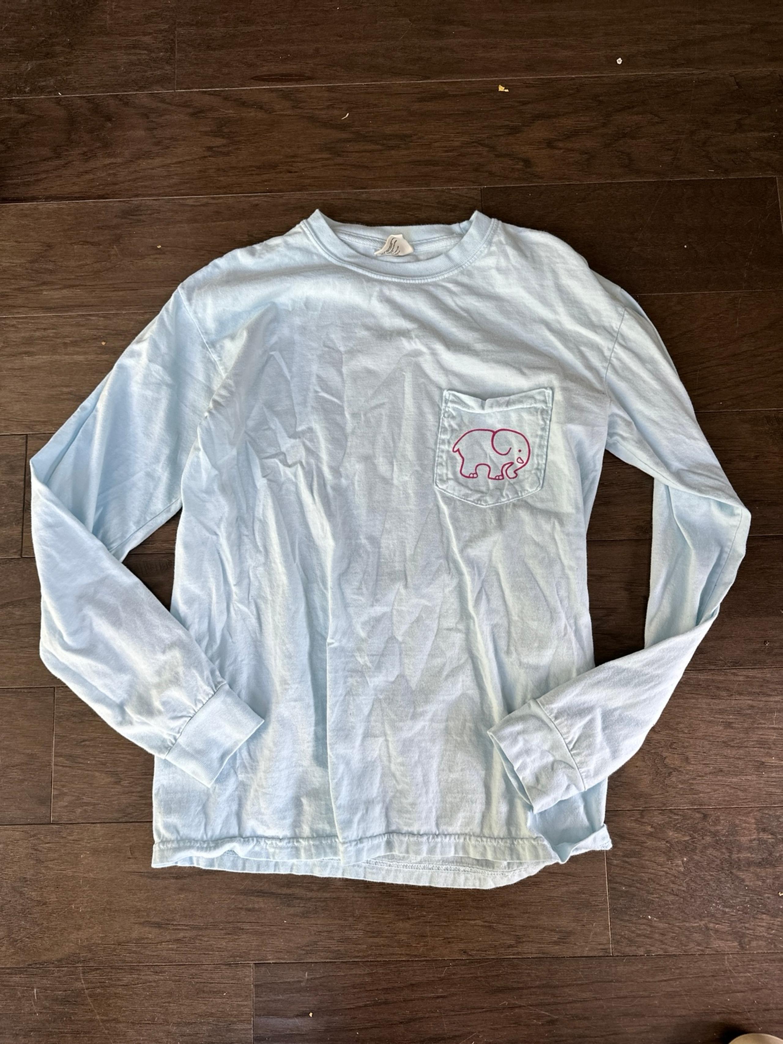 Small Ivory Ella Long Sleeve Shirt in Sky Blue