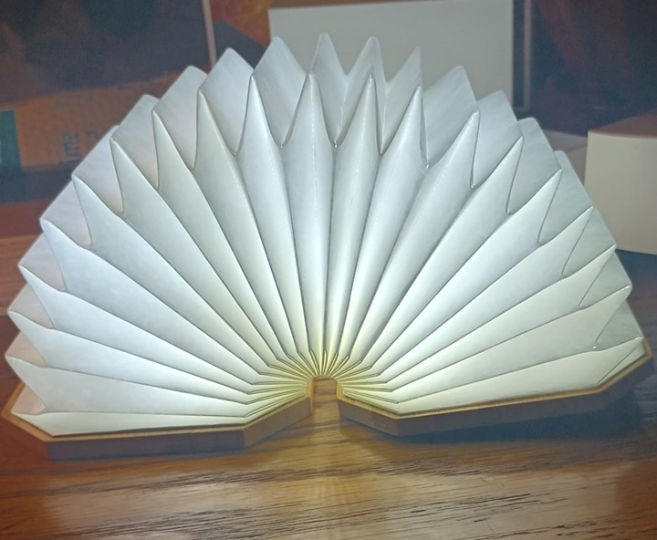 Base Paper Lantern Lights - Foldable Japanese Lamp, 3 Color Modes