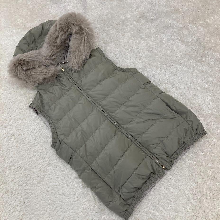 Es Max Mara Down Vest, Size 40 (M equivalent), Khaki, Reversible, W-996