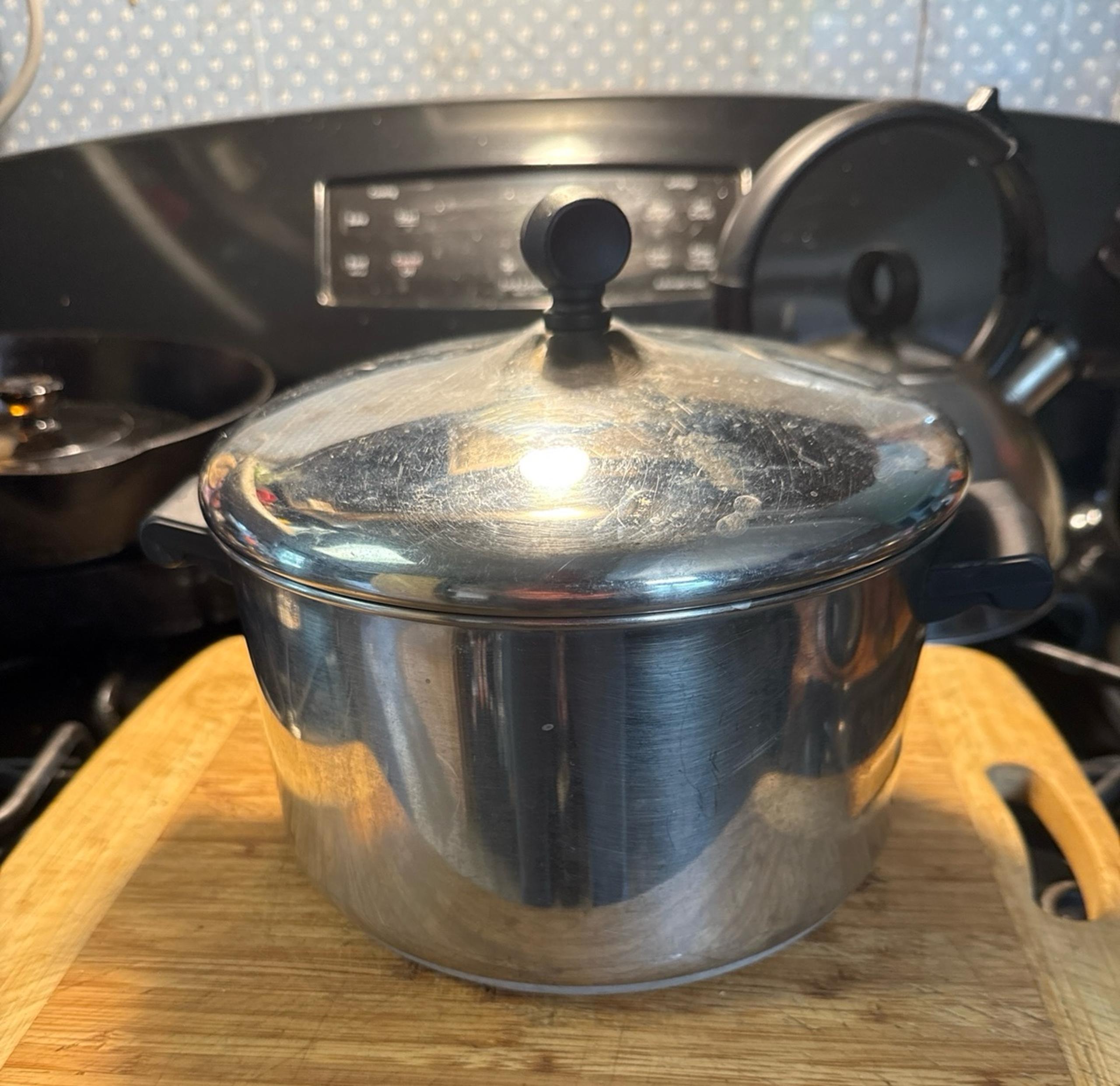 Cooking - Large Pot - Farberware Aluminum Clad Stainless Steel 4 Quart