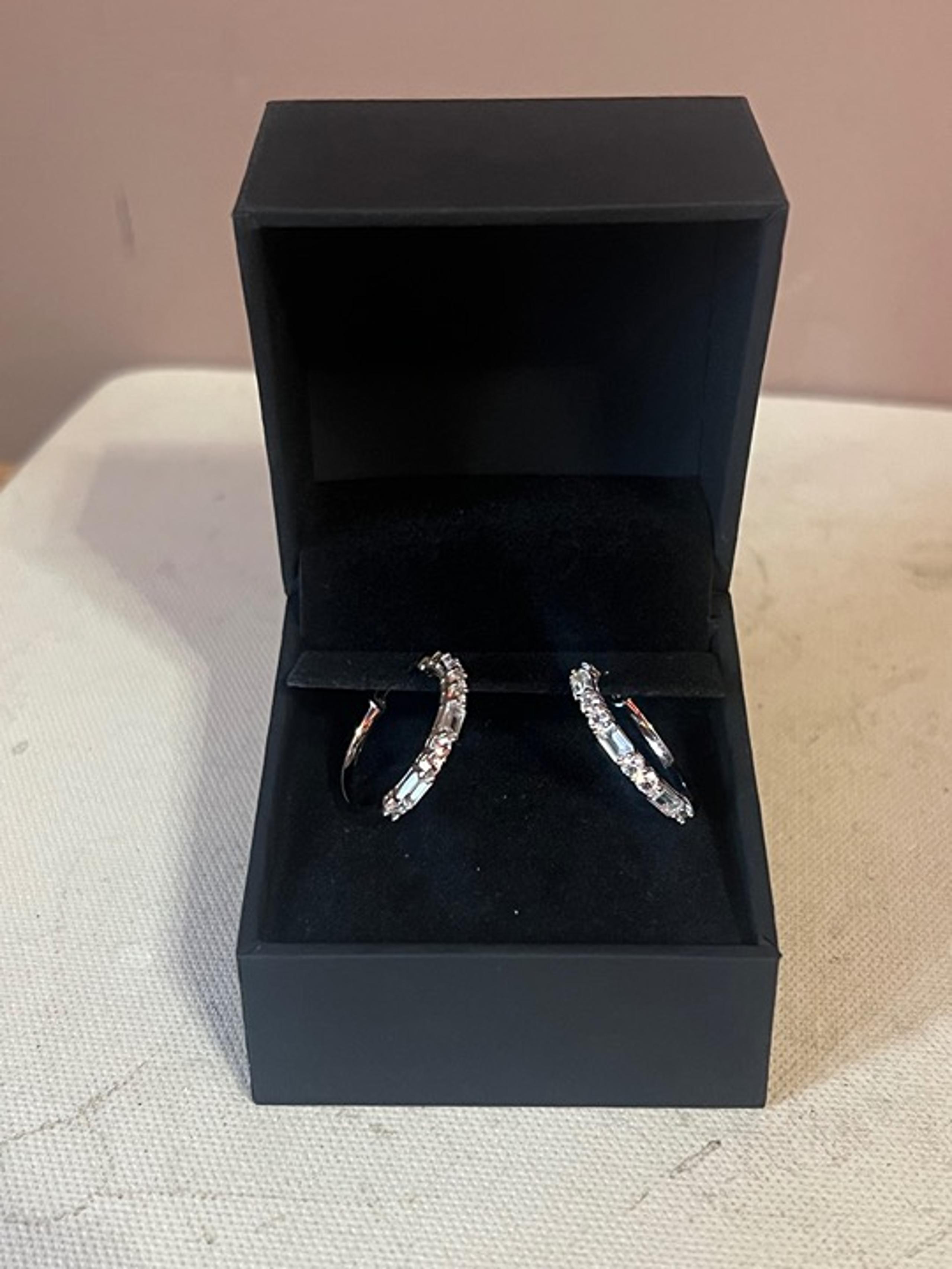 KAY JEWELERS Sterling Silver Hoop Earrings