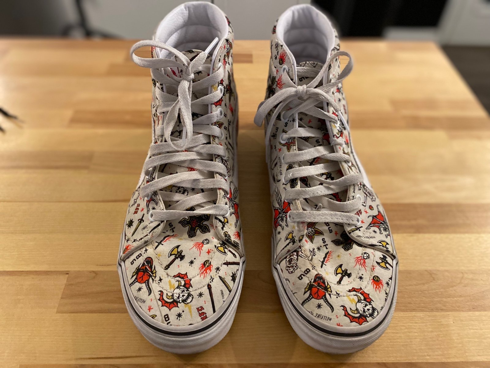 Stranger Things hell fire club VANS