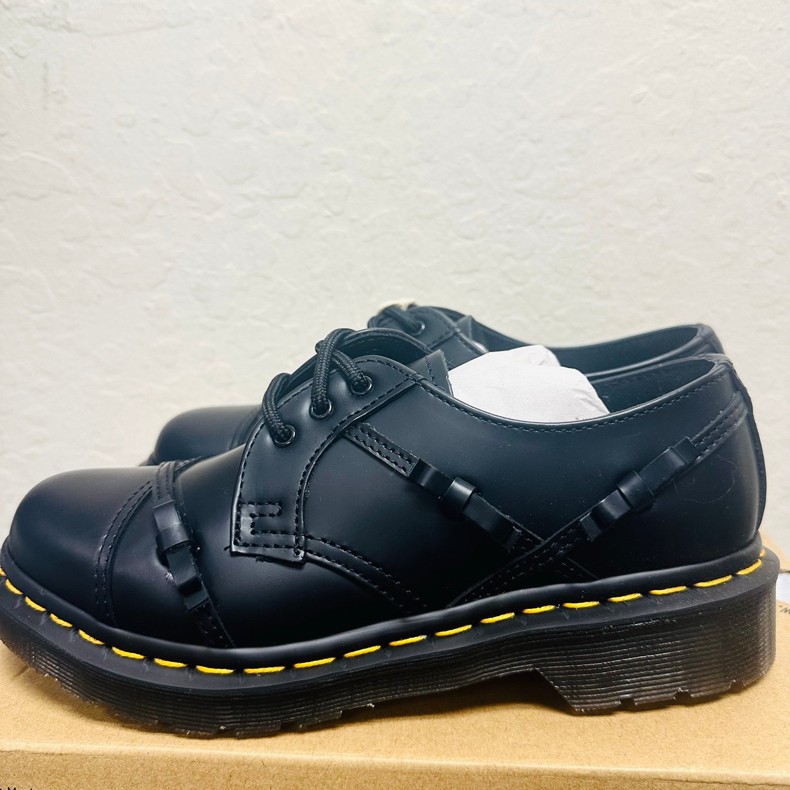 1461 Bow Smooth Leather Oxford Shoes – Posers Hollywood