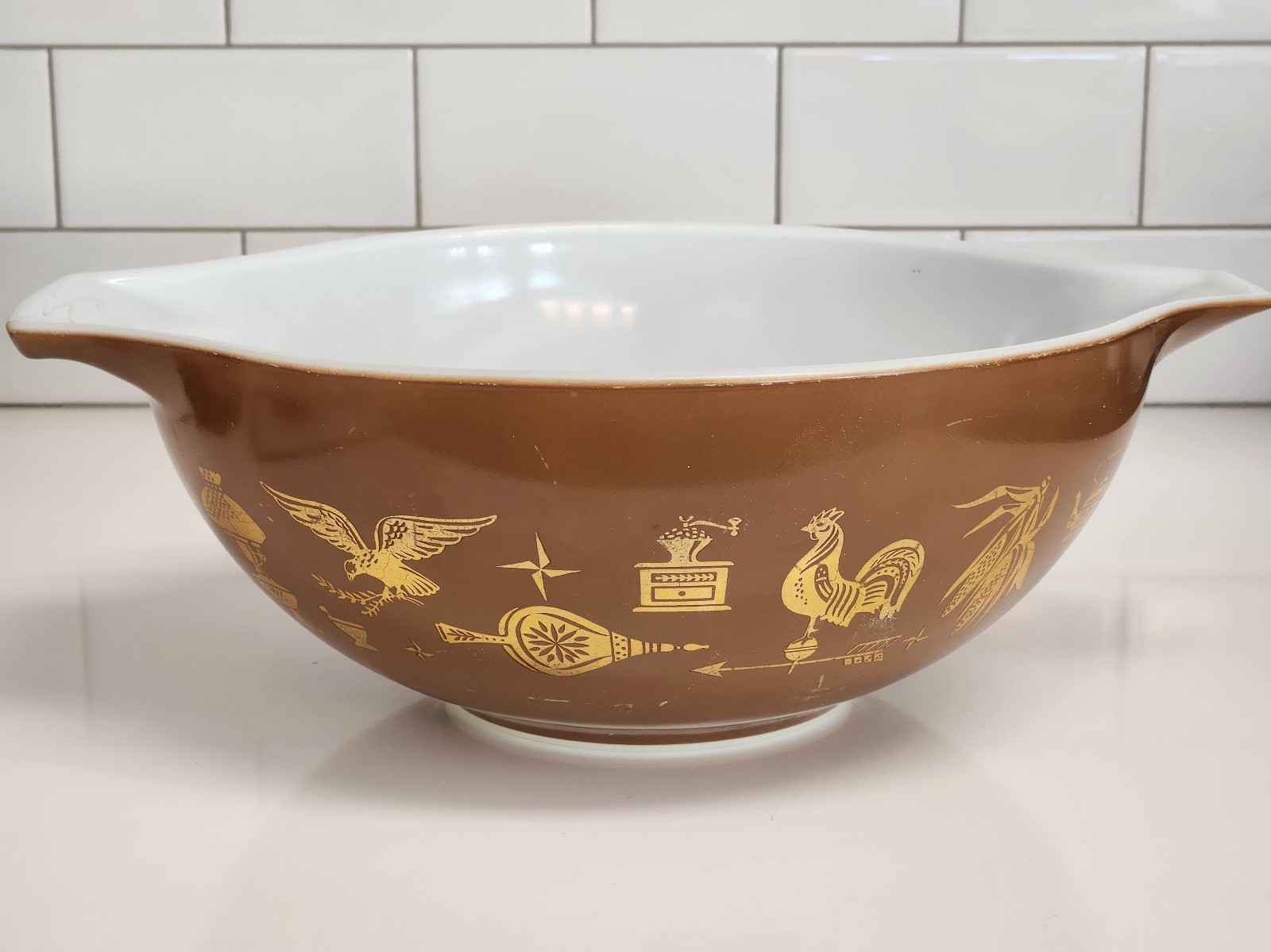Vintage Pyrex Early American Cinderella Bowl #444